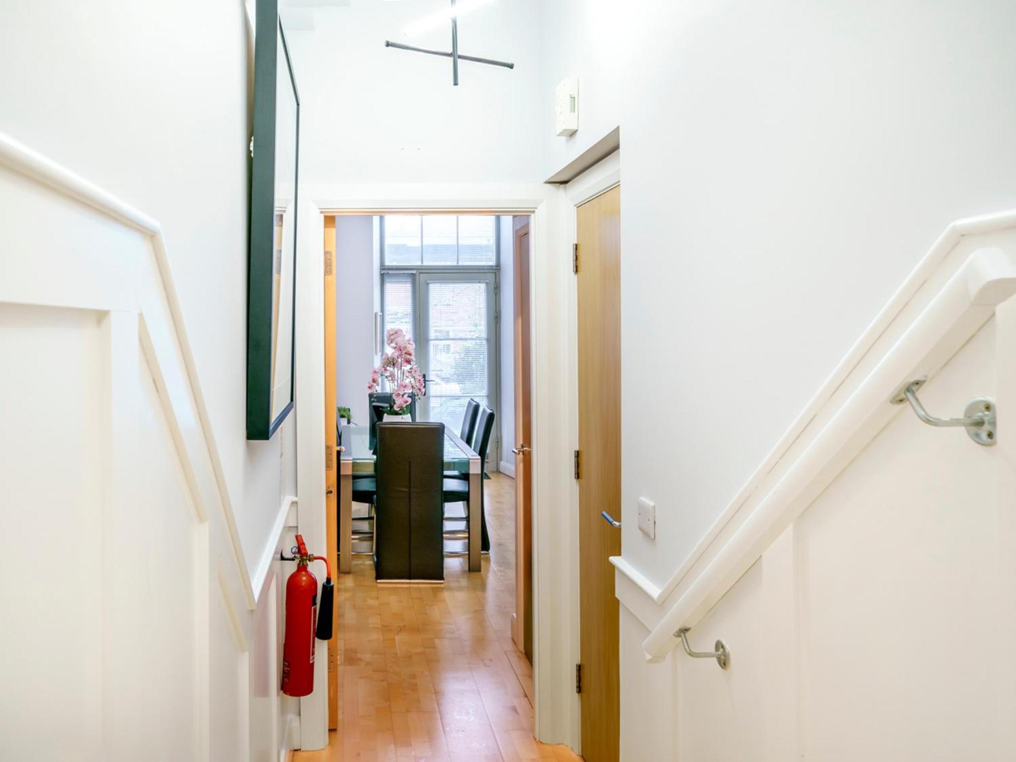 The Linen Mill Apartment Pass The Keys Belfast Exterior photo